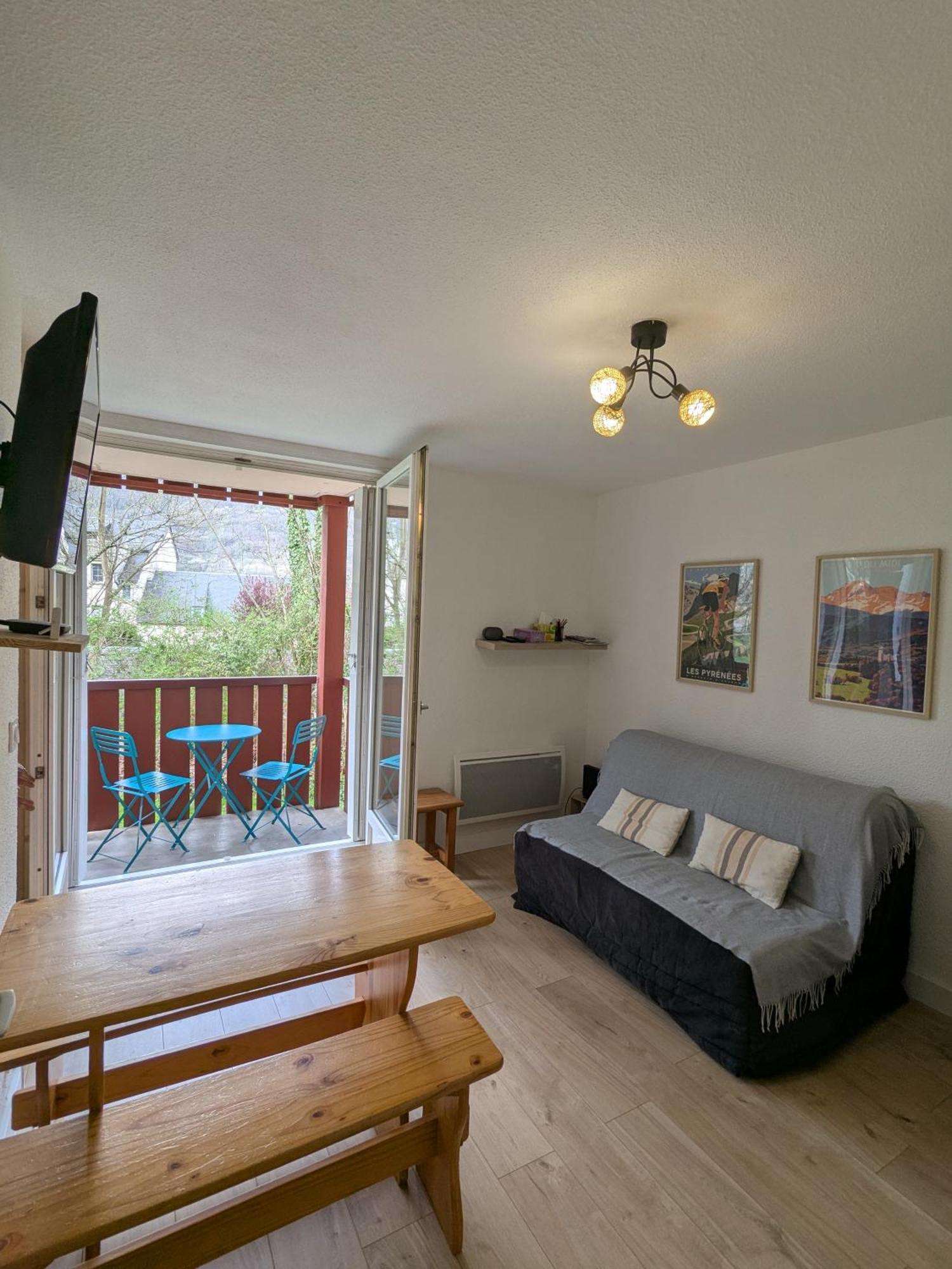 Apartamento T2 Wifi Parking Gratuit 4 Personnes *